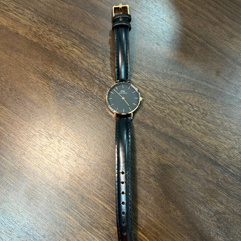 [Pre-Owned] Daniel Wellington Black Classic Sheffield 28mm Ladies Watch