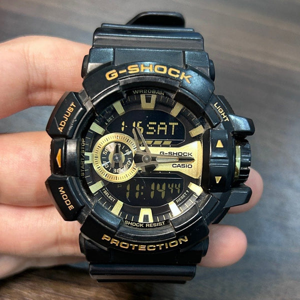 [Pre-Owned] Casio G-Shock GA-400GB-1A9 Analog-Digital Men Watch