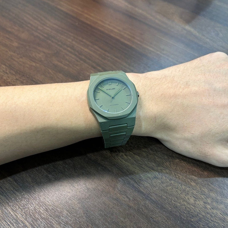 [Pre-Owned] D1 Milano Polycarbon Military Green Quartz Men Watch