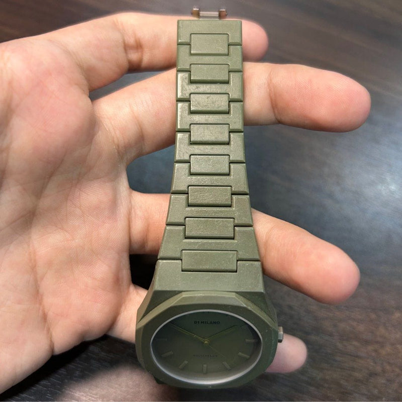 [Pre-Owned] D1 Milano Polycarbon Military Green Quartz Men Watch