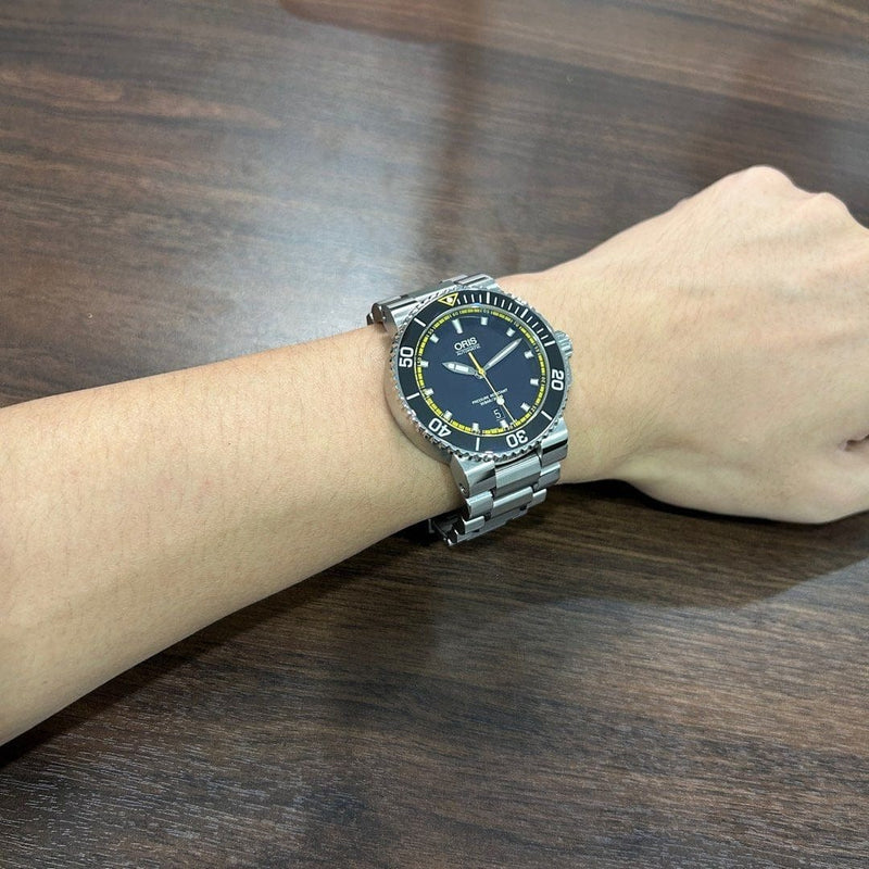 [Pre-Owned] Oris Aquis Date 43mm 7653 Automatic Men Diver Watch