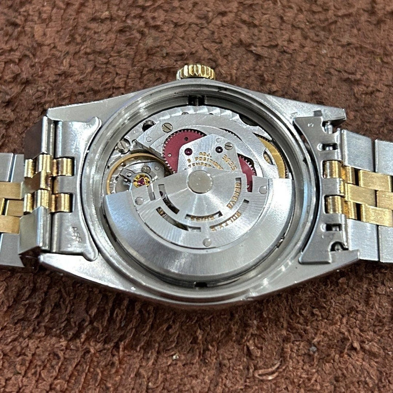 [Pre-Owned] Rolex Vintage Datejust 16013 18k Gold Champagne Linen Dial Watch