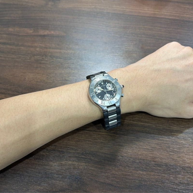 [Pre-Owned] Cartier 21 Chronoscaph 2424 Black Quartz Chronograph Unisex Watch