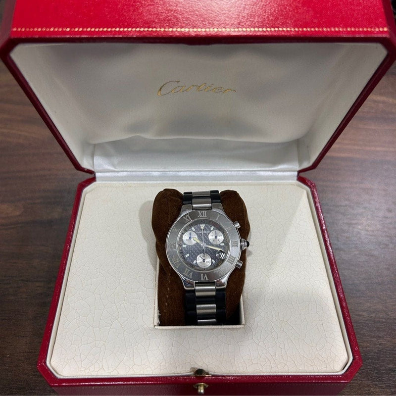 [Pre-Owned] Cartier 21 Chronoscaph 2424 Black Quartz Chronograph Unisex Watch