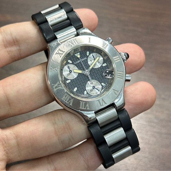 [Pre-Owned] Cartier 21 Chronoscaph 2424 Black Quartz Chronograph Unisex Watch