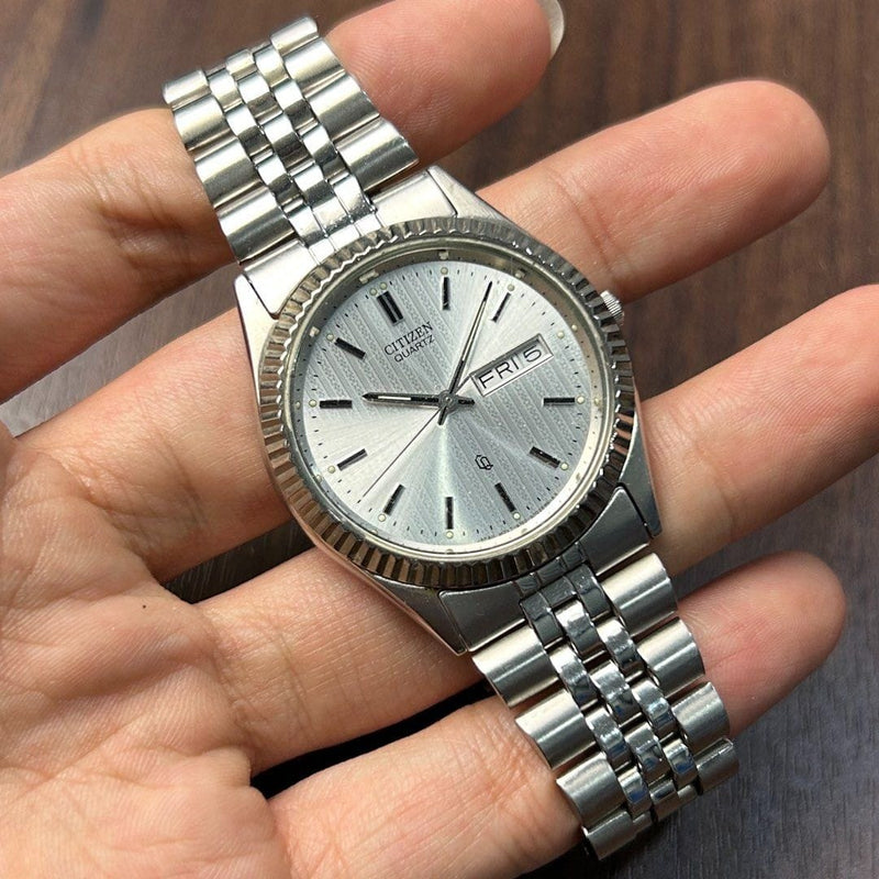 [Pre-Owned] Citizen Vintage Crystron CQ 6100-K09303 Quartz Men Watch