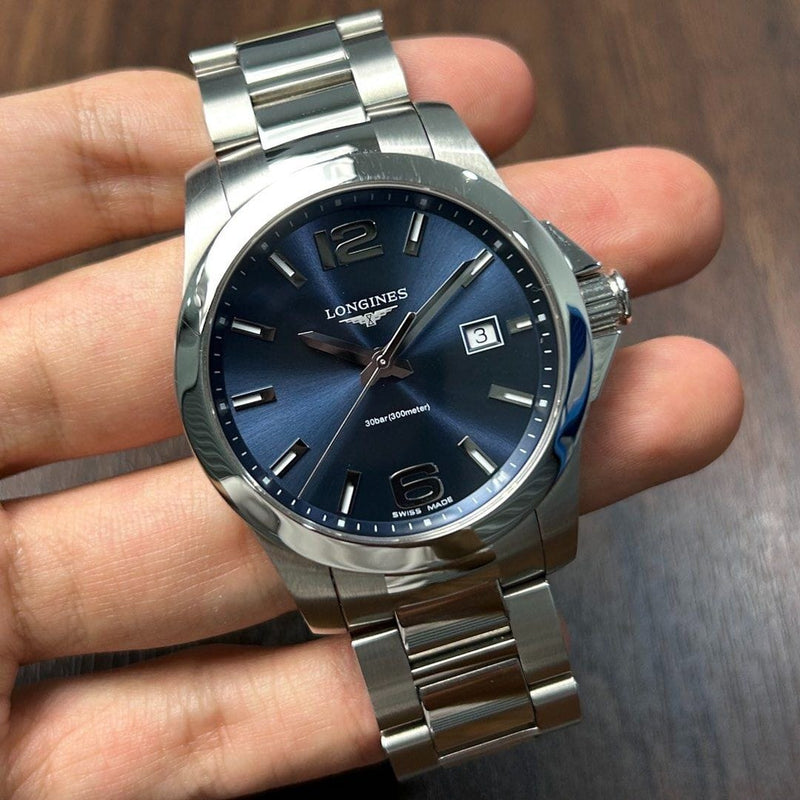 [Pre-Owned] Longines Conquest 41mm L3.759.4.96.6 Sunray Blue Quartz Men Watch