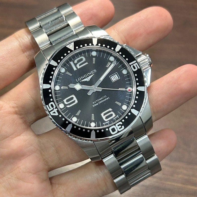 [Pre-Owned] Longines HydroConquest 44mm Black Automatic Men Diver Watch