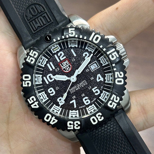 [Pre-Owned] Luminox Navy Seal Colormark 3151 Quartz Men Watch