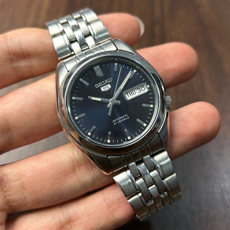 [Pre-Owned] Seiko 5 Classic SNK357K1 Blue Logo Dial Automatic Men Watch