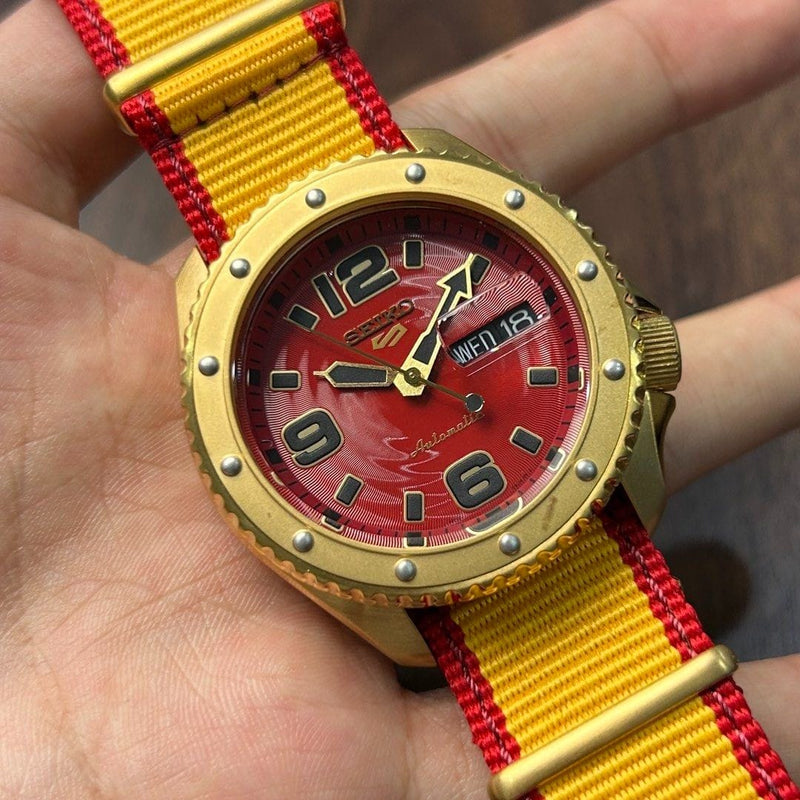 [Pre-Owned] Seiko 5 Sports X Street Fighter V Zangief SRPF24K1 Limited 9999 Automatic Men Watch