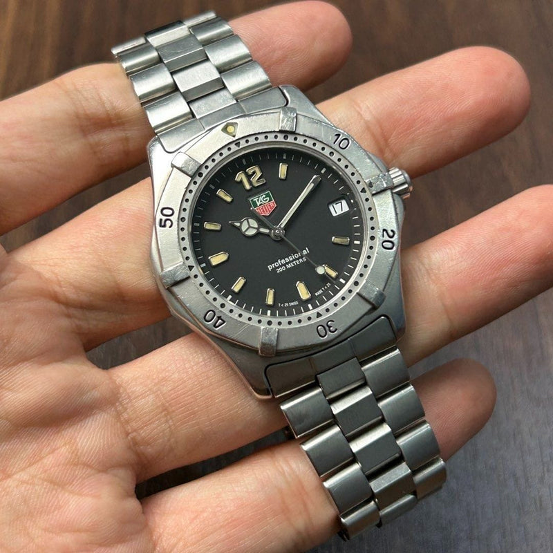 [Pre-Owned] Tag Heuer Vintage 2000 Professional WK1110 Tritium Dial Black Quartz Men Watch