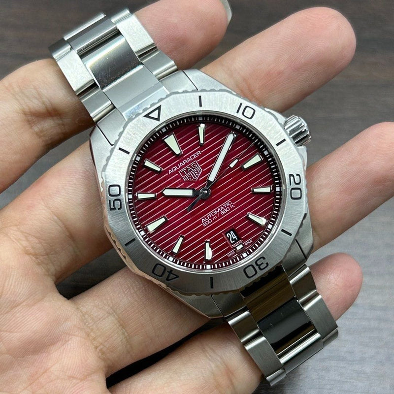 [Pre-Owned] Tag Heuer Aquaracer Professional 200 Date Red Automatic Men Watch