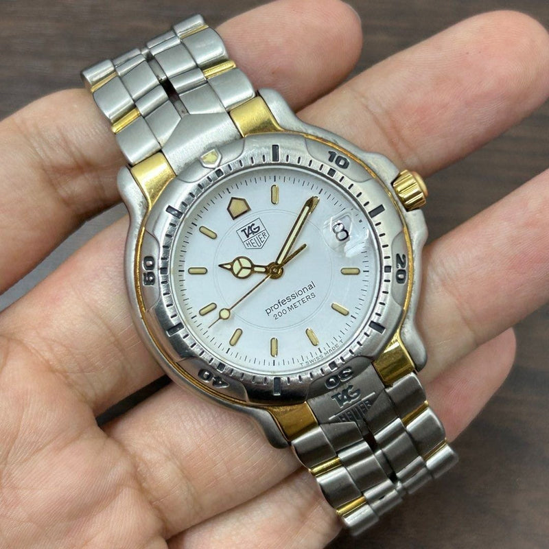 [Pre-Owned] Tag Heuer Vintage 6000 Professional WH1151 18k Gold Tritium Dial Quartz Men Watch
