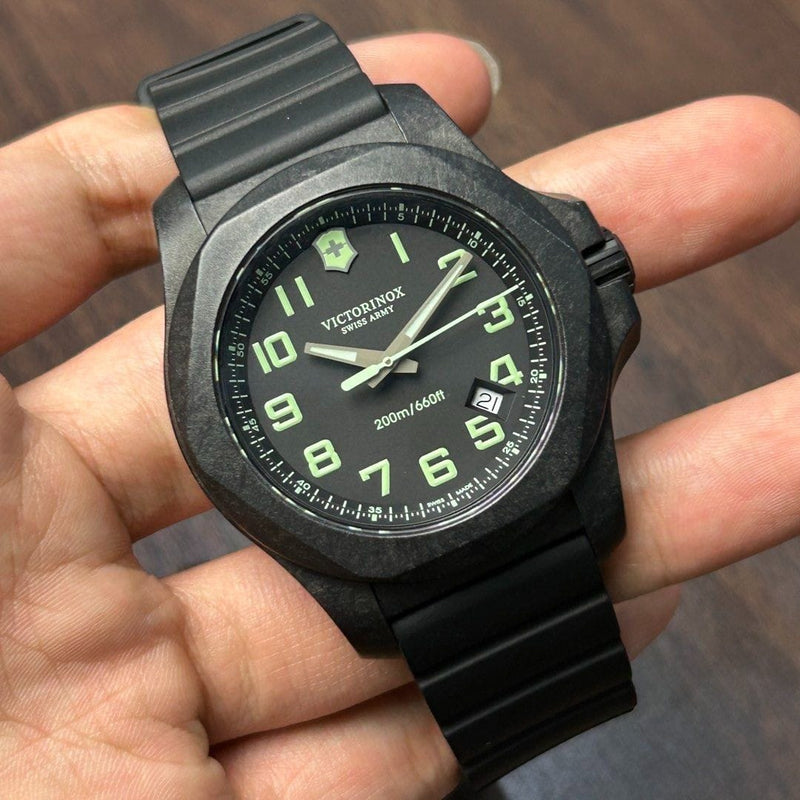 [Pre-Owned] Victorinox INOX Carbon 241859 Black Quartz Men Watch