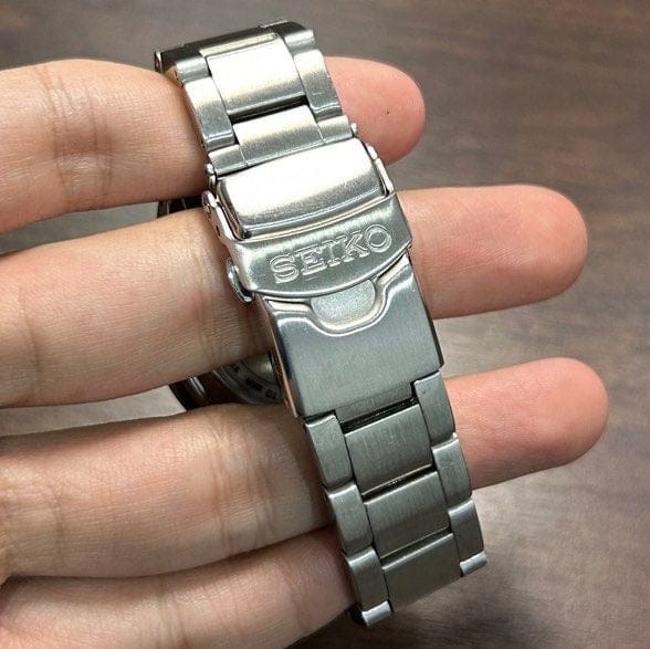 [Pre-Owned] Seiko 5 Sports SRPE51K1 Grey Automatic Men Watch