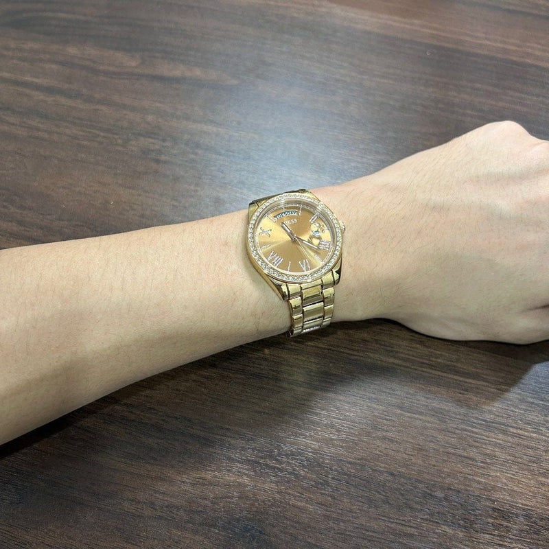 [Pre-Owned] Guess Luna Rose Gold GW0307L3 Rose Gold Quartz Women Watch