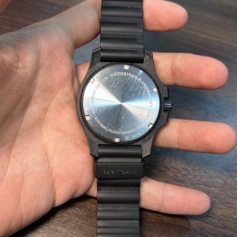 [Pre-Owned] Victorinox INOX 241776 Black Carbon Quartz Men Watch
